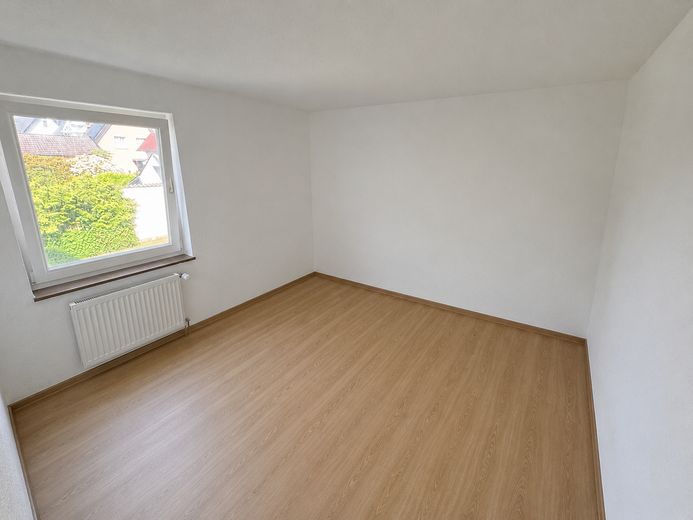 Schöne 2 Zimmer Wohnung im Musikerviertel Lemgo – Schlafzimmer
