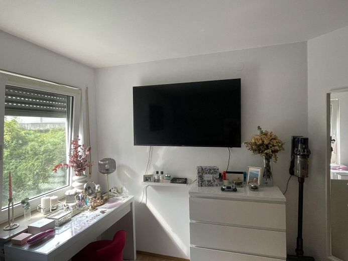 2,5-Zimmerwohnung - gut vermietet - Kapitalanlage - provisionsfrei – Schlafzimmer