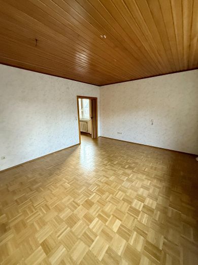 In ristrutturazione – ampio appartamento al piano terra con grande terrazza, spazio per famiglia e cane – Zimmer 2