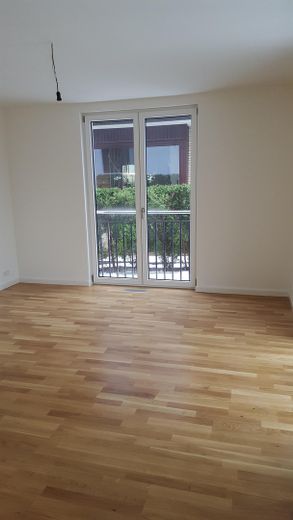 Schöne 2 Zimmer-EG Neubauwohnung barrierefrei in Hamburg Rahlstedt – Wohnzimmer