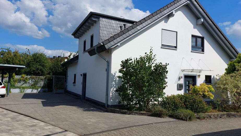 Hof und 2. Hauseingang