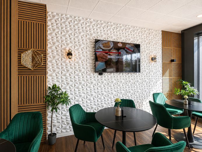 Cafe Ladenlokal zentrale Lage mit Lager/ Büro und Garage/ Nähe HBF – Foto 8