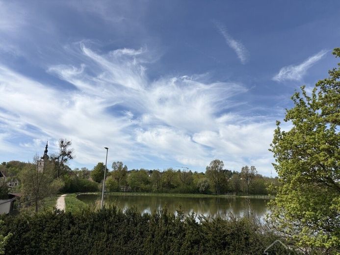 Höchstadt a.d.Aisch seltenes Baugrundstück in Etzelskirchen mit traumhaften Seeblick – Haupthaus 9-R 240qm Höchstadt Aischf 010