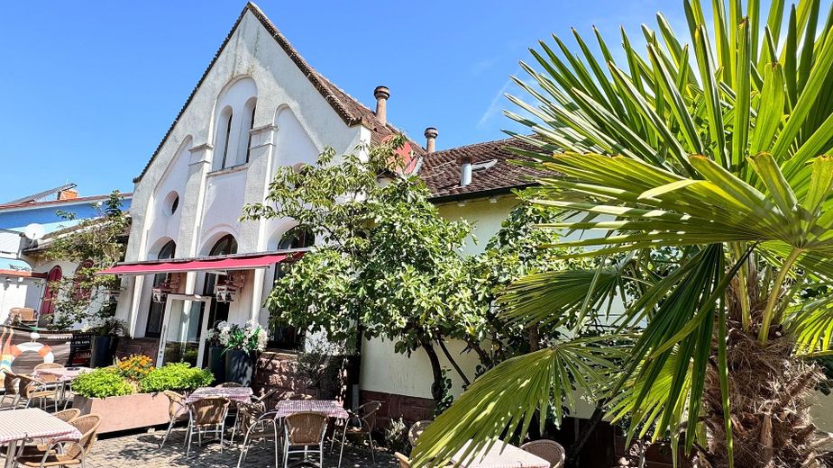 Zugang zum Biergarten