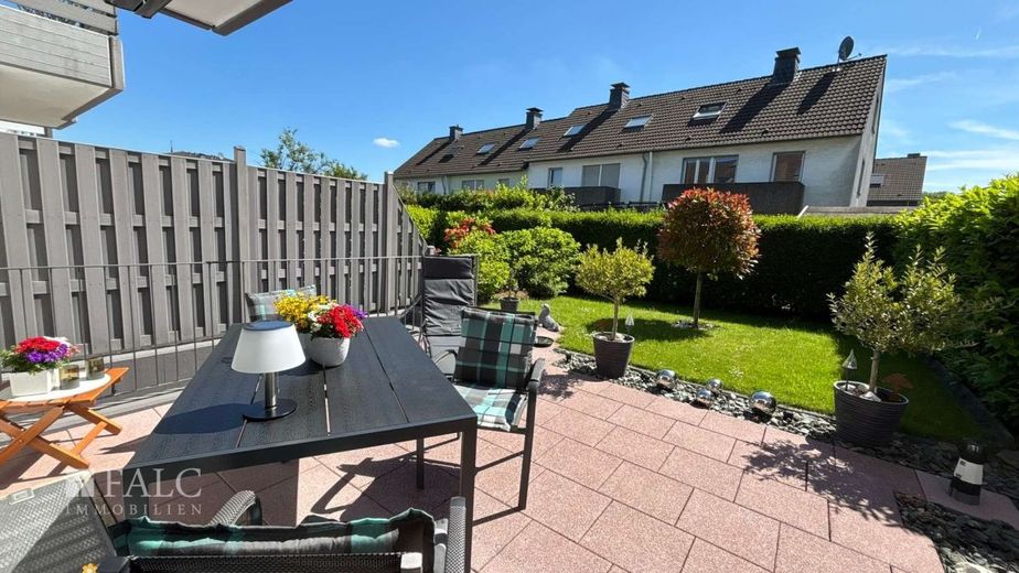 Familienfreundliches Wohnen in ruhiger Lage - gepflegtes Reihenmittelhaus mit zahlreichen Modernisierungen – Terrasse