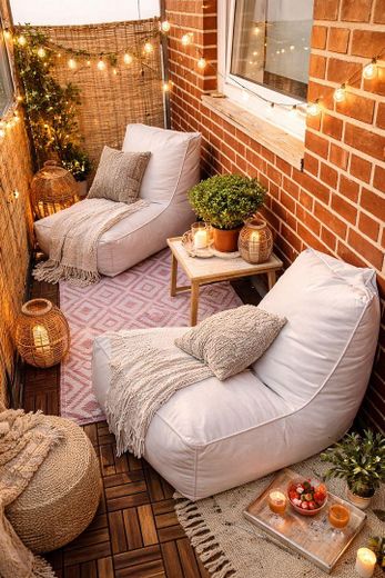 Balkon - am Wohnzimmer Bild 3