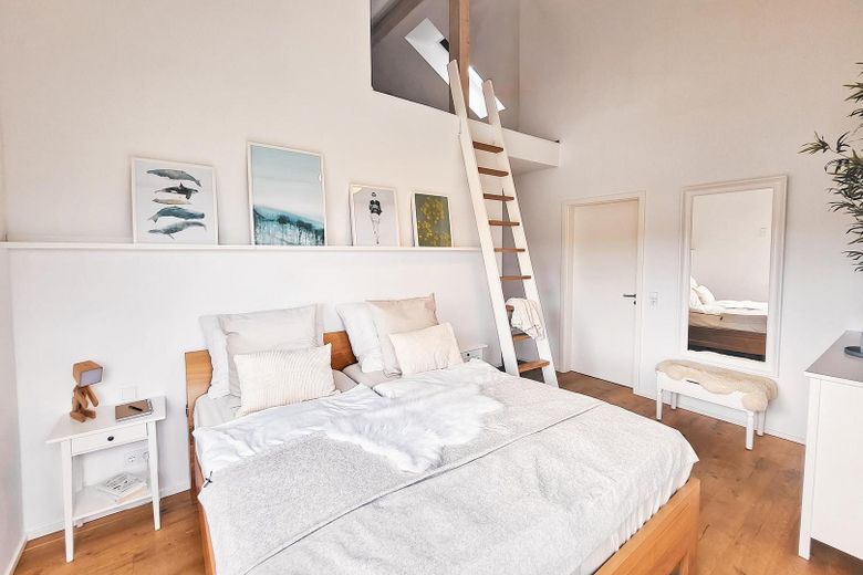 Esclusiva casa unifamiliare KfW-40 in tranquilla posizione a pendio esposto a sud – di alta qualità ed efficiente dal punto di vista energetico – Foto 8