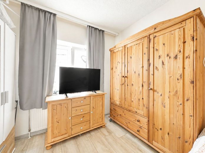 Seltene Gelegenheit mitten in Cuxhaven - 
Wohnung mit Gartenzugang und Terrasse – Rückzugsort für erholsame Nächte