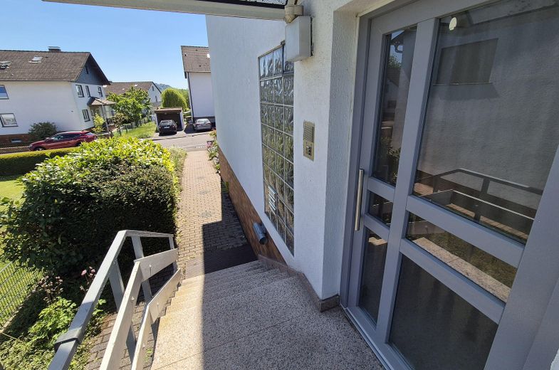3 Familienhaus mit Doppelgarage, Kirchhain Stadt – Foto 12