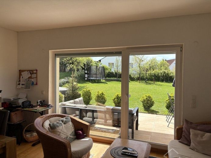 Ihre neue Doppelhaushälfte Neubau 2018 Höchstadt-Etzelskirchen + Option extra großer Garten 375qm – Doppelhaus 3-R 100qm Höchstadt Aischf 005