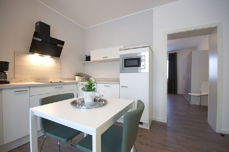 Lichte, aantrekkelijke woning in Rüttenscheid, nabij metro en Grugapark. Gebruik van W-LAN mogelijk. – 66dee3a5b6bb2fb4ec782b16984588bce34bd38e.jpg