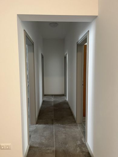 4-Raum-Wohnung in Lieblingshof - Doppelhaushälfte – Flur