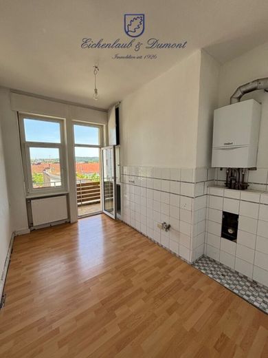 Schöne 4-ZKB mit Balkon in Alt-Saarbrücken, sofort verfügbar – Küche