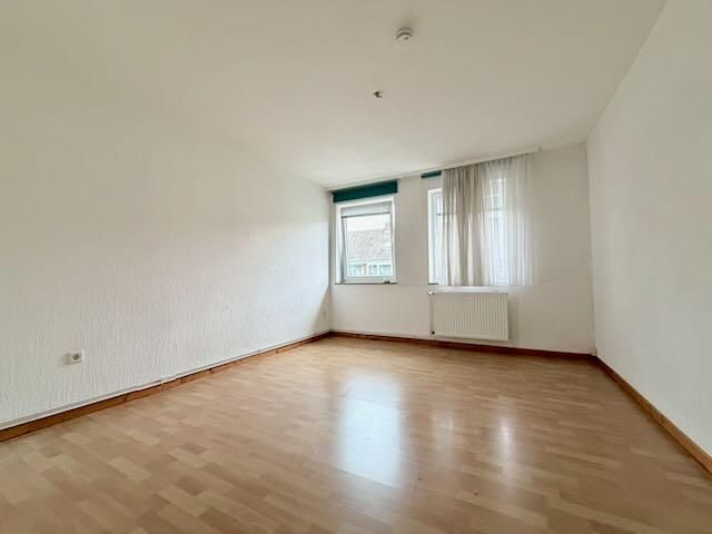 Helle 2-Zimmer-Wohnung mit Balkon in Hildesheim - Marienburger Höhe, nahe Universität (4179/06) – Schlafzimmermit Morgensonne