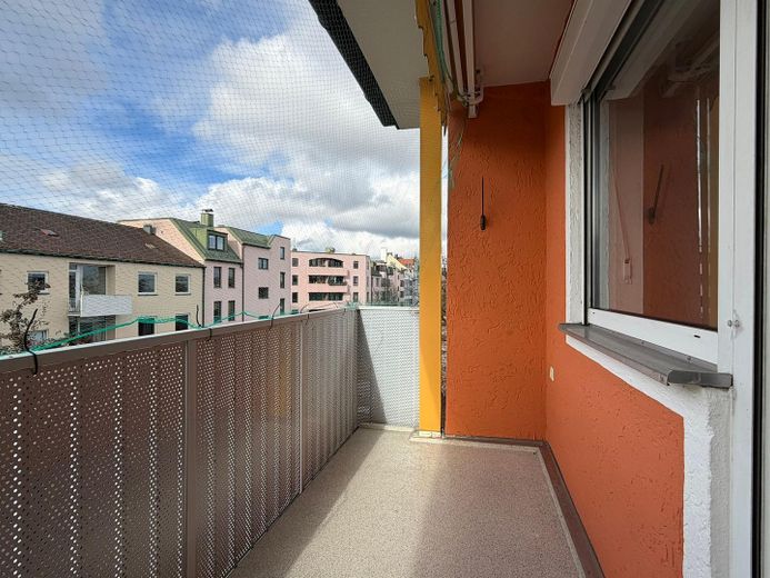 Sanierte 2-Zimmer-Wohnung mit Balkon im Westend, nahe Theresienwiese – Balkon II