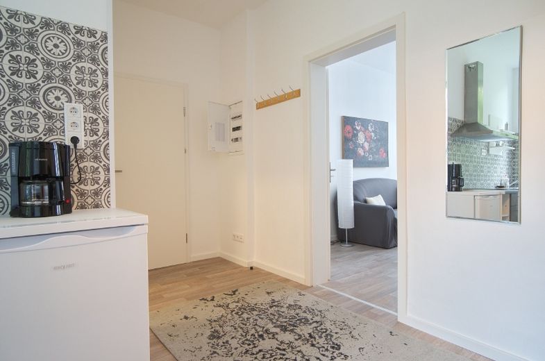 Ansprechend eingerichtete Wohnung in ruhiger, zentraler Wohnlage, Internetzugang vorhanden – c90cfc8c060cff099988086289d190bbe6f5b82a.jpg