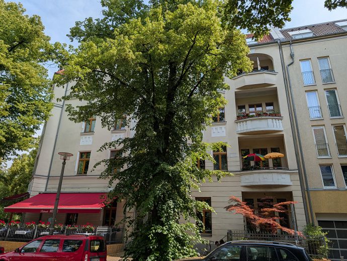 Provisionsfrei: Helle, bezugsfreie 2-Zimmer Altbauwohnung mit Südwest-Balkon im Florakiez – Photo 17