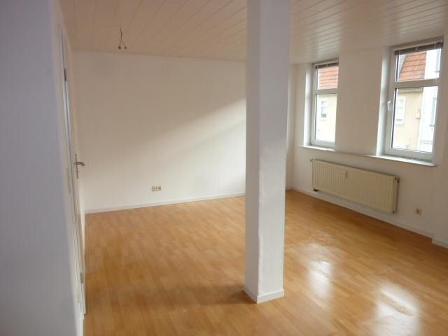 Immeuble d’habitation et commercial entièrement rénové – 1.OG WZ