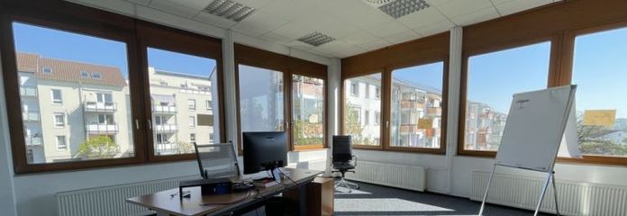 Raum für Erfolg - 931qm Businessfläche mit Weitblick