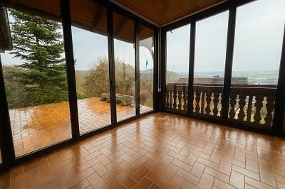 DANS UN EMPLACEMENT DE PREMIER ORDRE AVEC VUE PANORAMIQUE – 1764598030_c83d98e.jpg