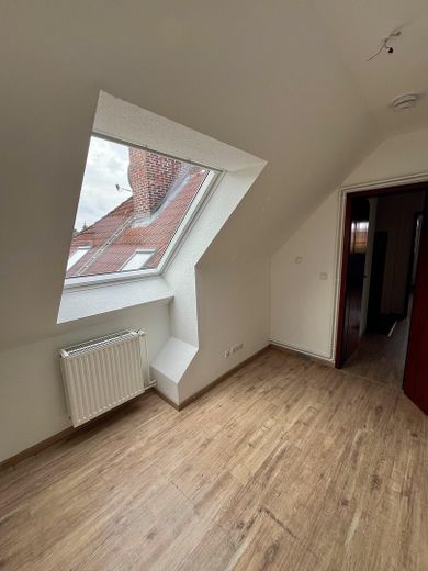 Charmante 4-Zimmer-Maisonette mit Kamin & Einbauküche in Seevetal-Ohlendorf – Zimmer 3