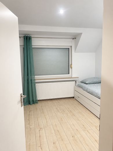 Modernisierte 3-Zimmer-Wohnung mit Balkon & Garage in Leverkusen-Opladen – Foto 7
