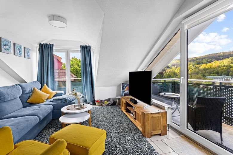 Wohnzimmer DG