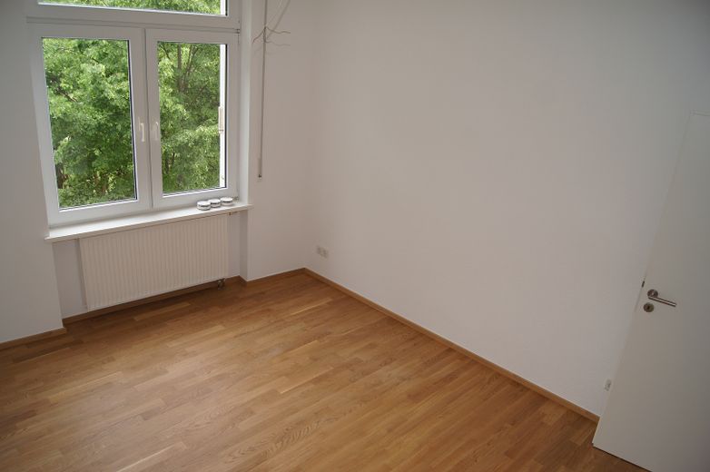 Mieszkanie 3-pokojowe z zabudowaną kuchnią w stylowej kamienicy *** Balkon od strony południowo-zachodniej od 2027 roku – Schlafzimmer