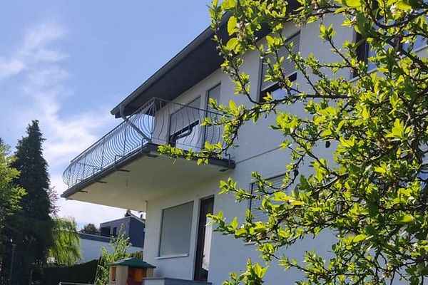 Leben mit Panorama: attraktives Haus in Welschneudorf mit traumhafter Aussicht