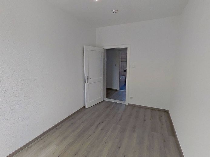 Przytulne 3-pokojowe mieszkanie z nowoczesną łazienką z wanną, w odległości krótkiego spaceru od centrum miasta – Ansicht II: Schlafzimmer II