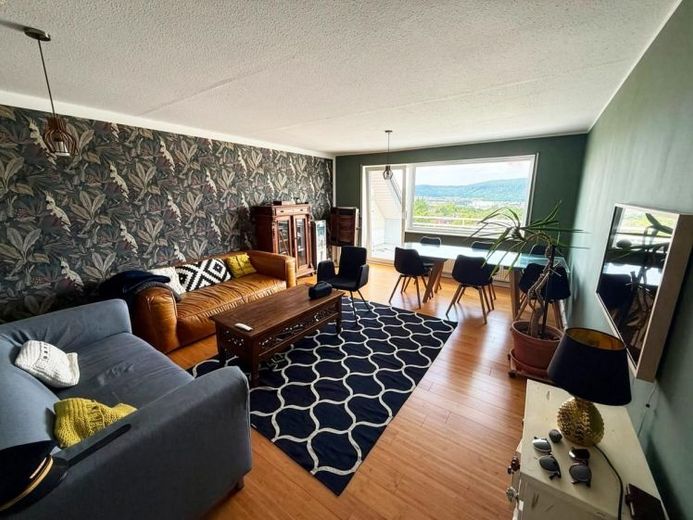 Attraktive Maisonettewohnung mit schöner Dachloggia und tollem Blick in Trier-Feyen – Foto 1
