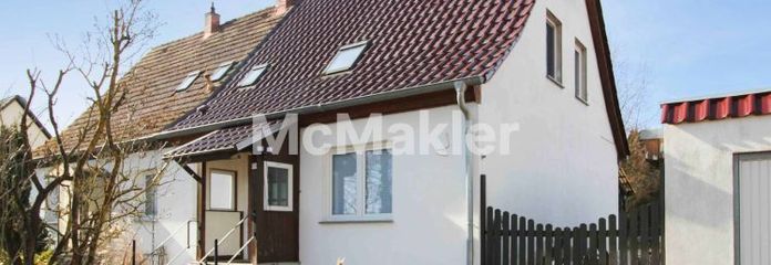 Haus im Grünen nahe Berlin mit Wärmepumpe, Glasfaser Garage und 988 m² Grundstück