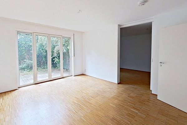 ** Appartamento con 2 locali al piano terra con terrazza soleggiata a Lipsia **