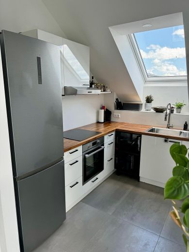 Exklusive 2-Zimmer Dachgeschosswohnung für Singles oder Paare – Küche