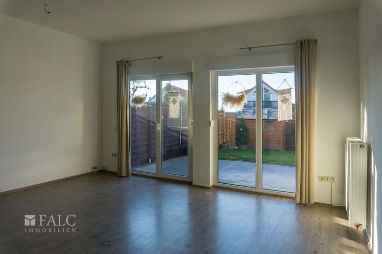Reihenhaus in schöner, ruhiger Randlage von Erfurt – Wohnzimmer