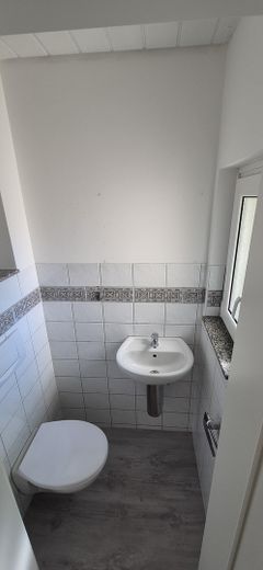 Sanierte Altbauwohnung I Top-Zustand I Außergewöhnlich – Gäste WC