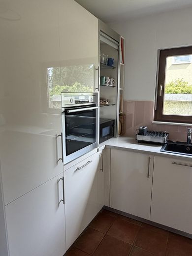 Provisionsfrei in die Zukunft! EFH mit Wärmepumpe und PV nahe Wald und Wasser – Küche
