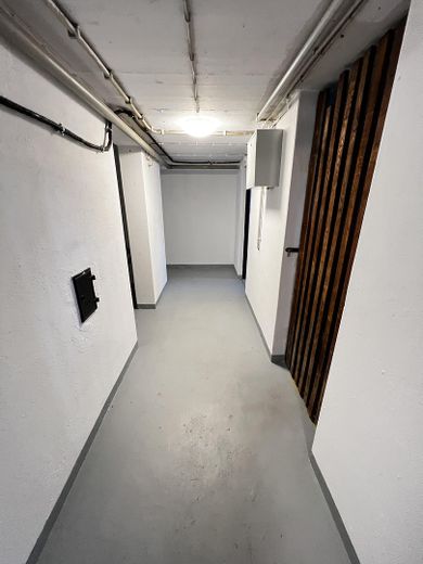 Mehrfamilienhaus in begehrter Lage mit Wertsteigerung durch Ausbaupotenzial – Keller
