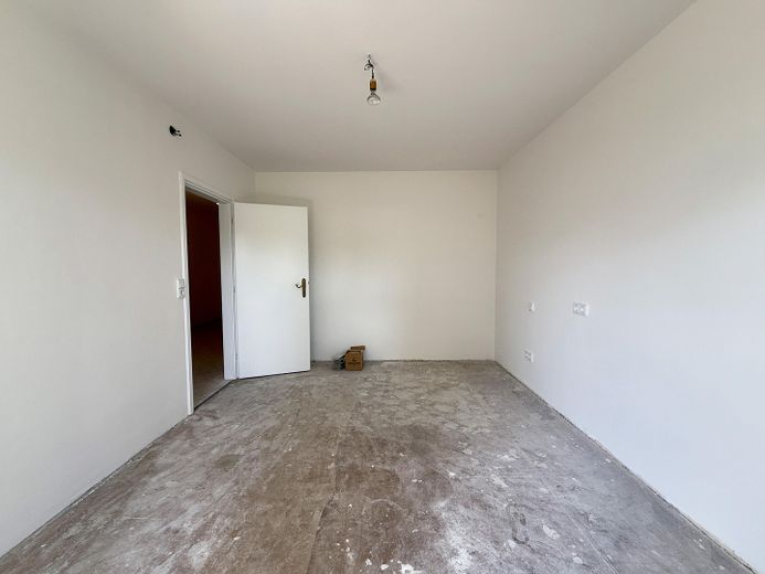 Großes Schlafzimmer