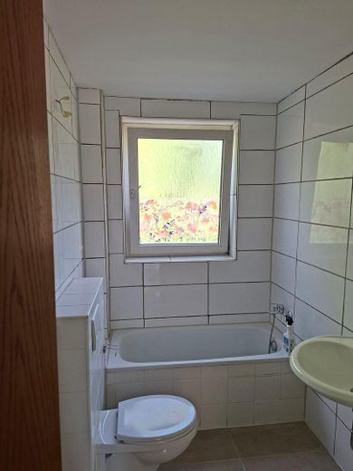 4-Zimmer-Wohnung mit Balkon in Großkrotzenburg – ab sofort verfügbar – फोटो 6