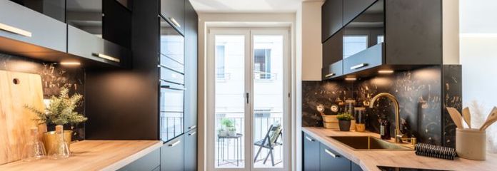 *Le luxe redéfini : élégant appartement de 3 pièces rénové à Dresden-Plauen*