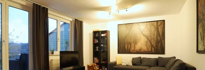 EG-Wohnung (Hochparterre) zu 83 qm, Balkon, 3 Zim., Einbauküche, Abstellraum, Stellpl. in Arnsberg!