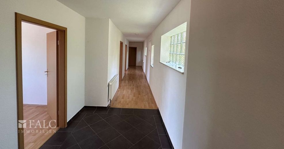 PROVISIONSFREI - Tolle 3-Zimmer-Wohnung in Schollene mit überdachter Terrasse – Flur