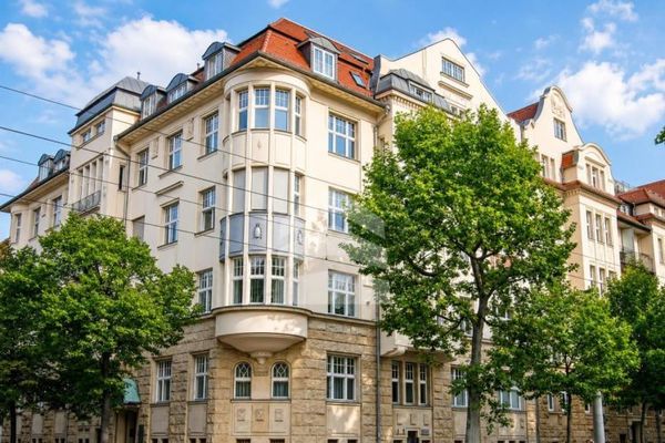 BUERO.fläche mit 341 m² in repräsentativem Altbau in Gohlis-Süd