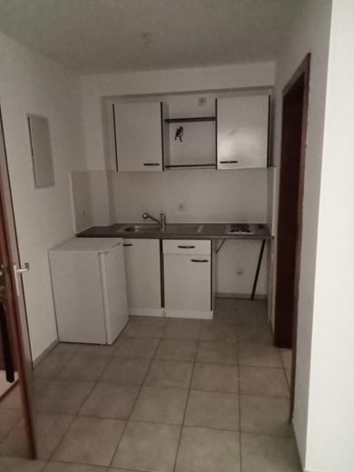 Helle 2-Zimmer-Souterrainwohnung – für Singles & Paare oder als Kapitalanlage – frei ab 01.12.2026 – Küche