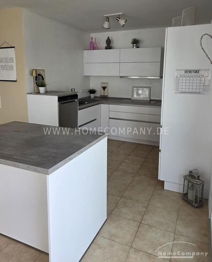Seligenstadt (8072554) Modern möblierte 3-Zimmer-Wohnung mit Wohlfühlterrasse – 47e64ae096911dfec837dadd14de6c7ccc397b8b.jpg