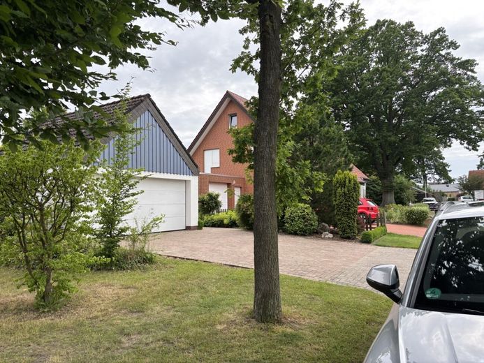 Sehr schönes Wohnbaugrundstück in zentraler Lage von Stemwede-Levern - Ideal! – Umgebungsbebauung