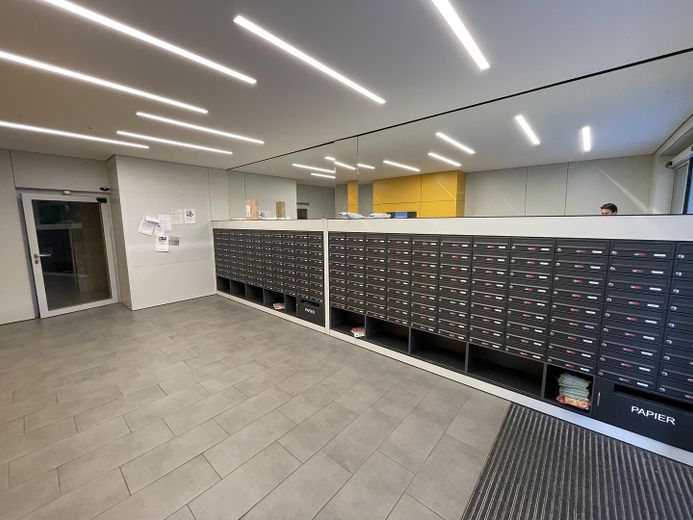 Neue Briefkastenanlage