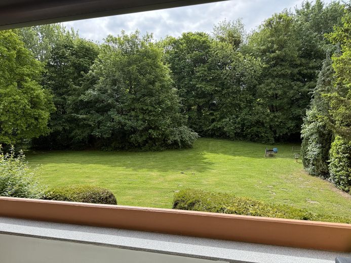 Arbergen | Appartamento di 4 locali | Ristrutturato completamente nel 2019 | Garage | Balcone esposto a sud con vista sul verde – Foto 4
