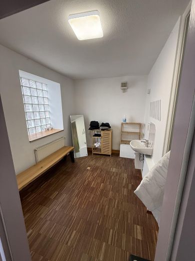 Attraktive Gewerbe, Büro oder Praxisräume in zentraler Lage in Schwäbisch Gmünd – Kabine 1